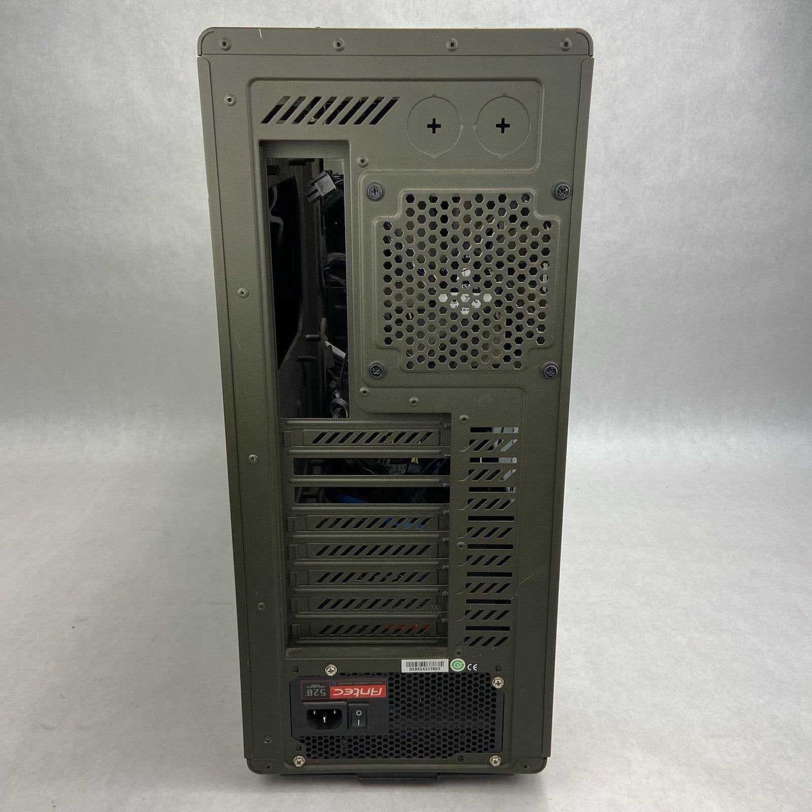 Corsair Vengeance C70 Mid Tower Gaming Case Antec HCG-520M 520W PSU5