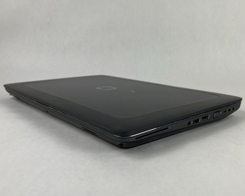 HP ZBook 17 G3 17.3" Xeon E3 1535M 2.90 GHz 16 GB RAM Quadro No SSD/OS/AC/Batt