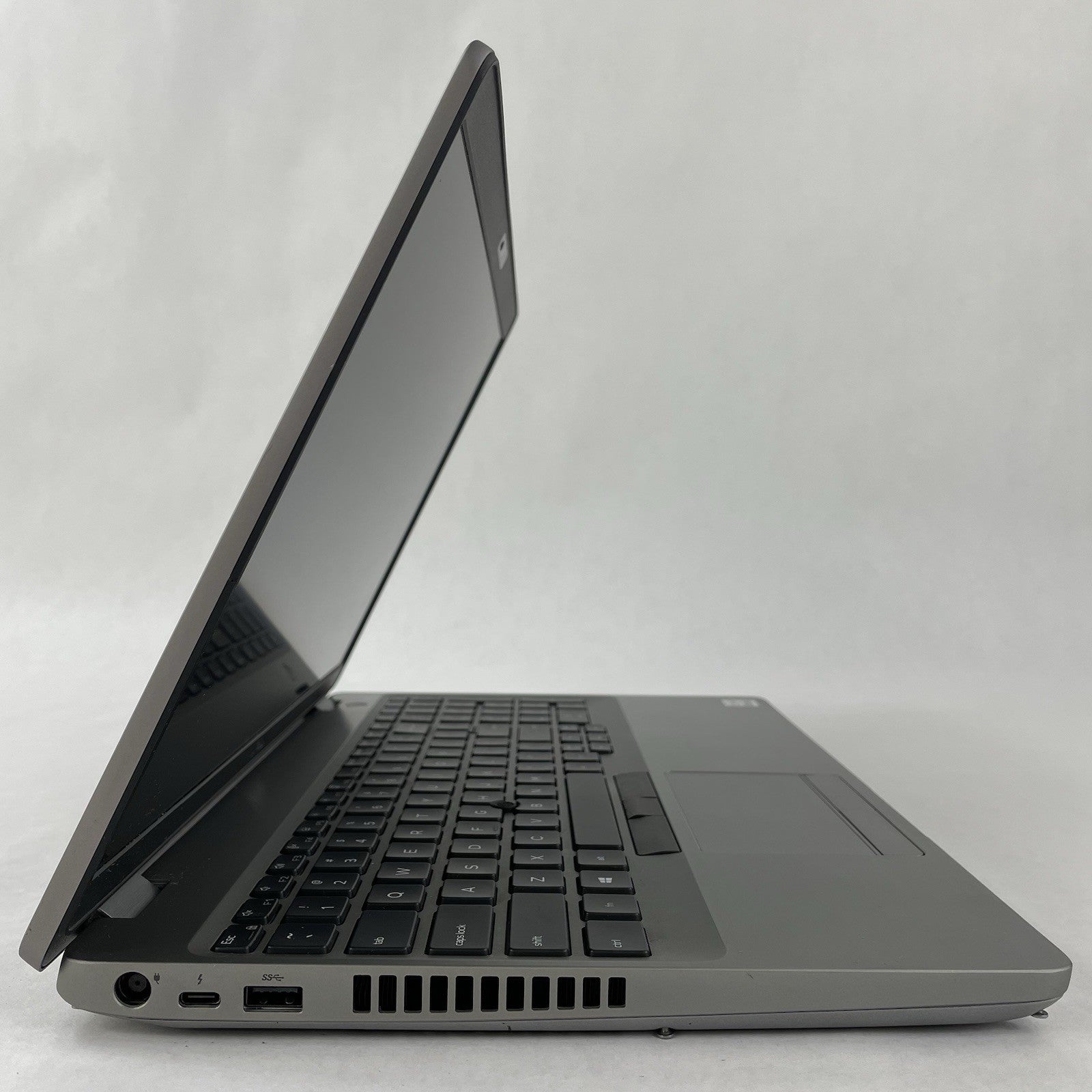 Dell Precision 3551 15.6" i5-10400H 2.60 GHz 16 GB RAM No SSD/OS/AC7