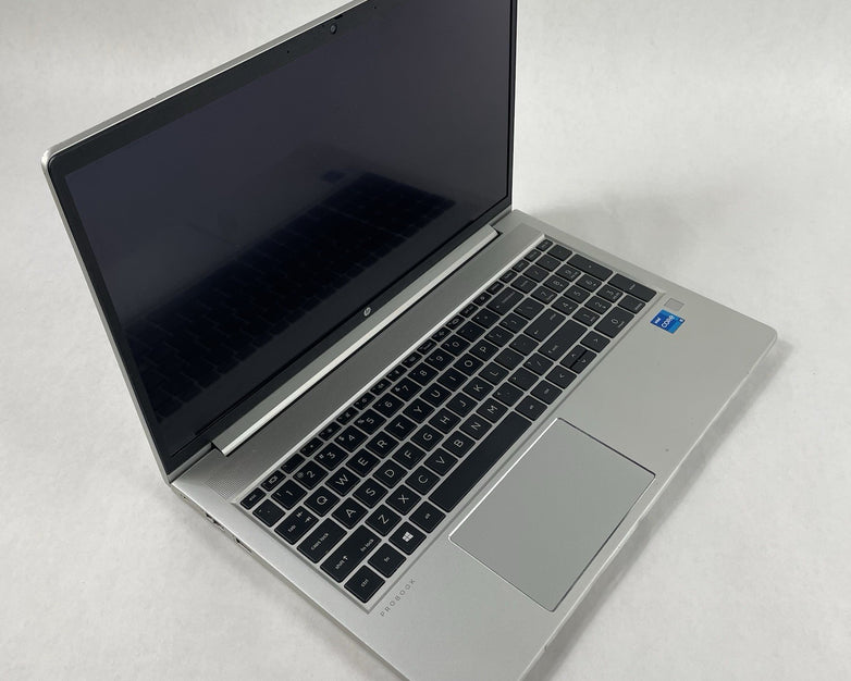 HP ProBook 450 G8 15.6" i5-1135G7 2.40 GHz 8 GB RAM No SSD/OS/AC - Dented