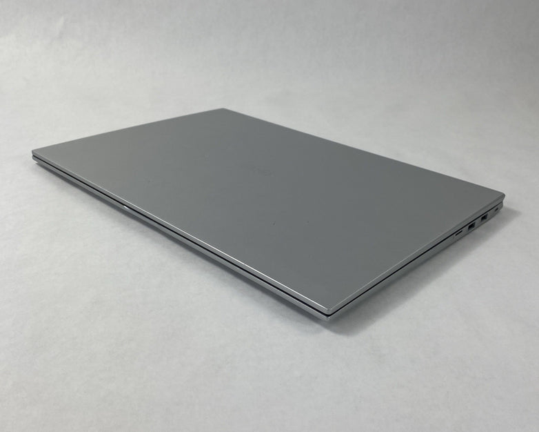 LG Gram 17Z90P-N.APS5U1 Intel Core i7-1165G7 2.8 GHz 16GB RAM 17" No SSD No OS