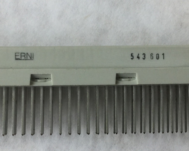 ERNI 543601 (8444)  Connector, NEW