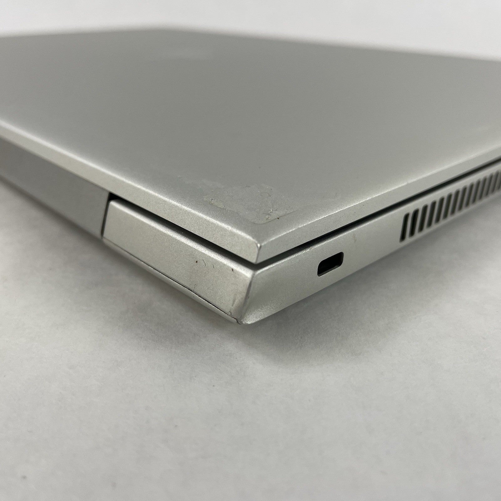 HP EliteBook 850 G6 15.6" i5-8365U 1.60 GHz 8 GB RAM No SSD/OS/AC - Corner9