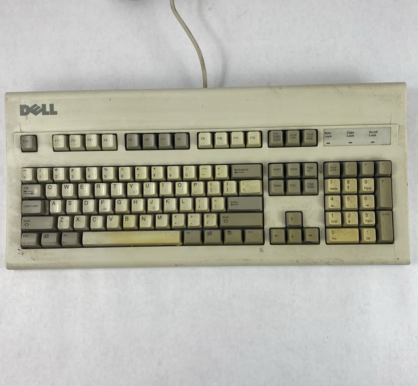 Dell AT101W Keyboard w/ 6 Pin Power Cord1
