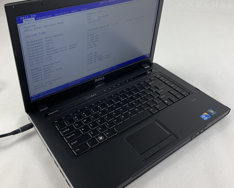 Dell Vostro 3500 Laptop i7 M 640 2.8 GHz 4 GB Ram No OS No HDD No Batt No AC