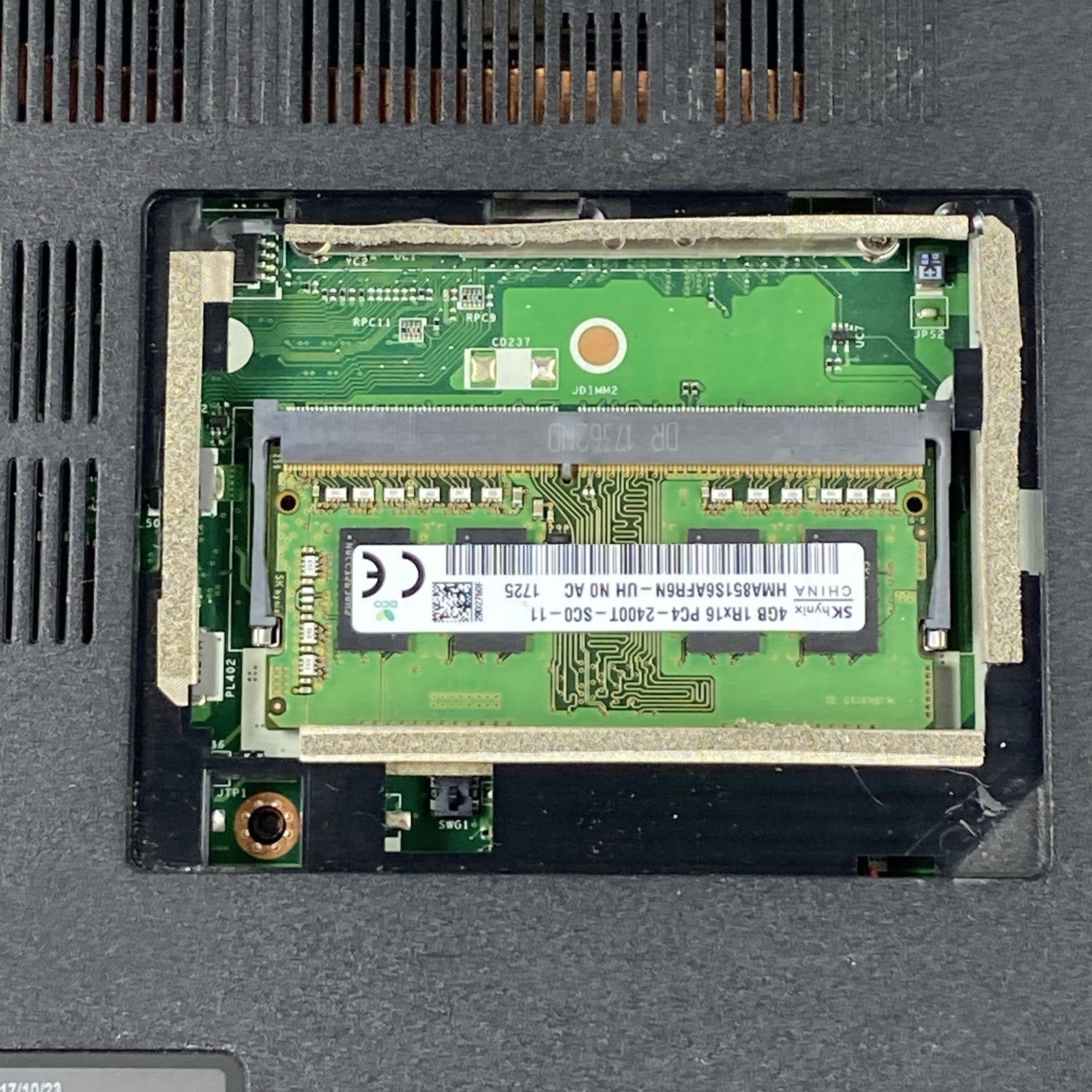 Acer Aspire A517-51 Core i7-8550U 1.8 GHz 8 GB RAM 17.3" No Battery No HDD No OS