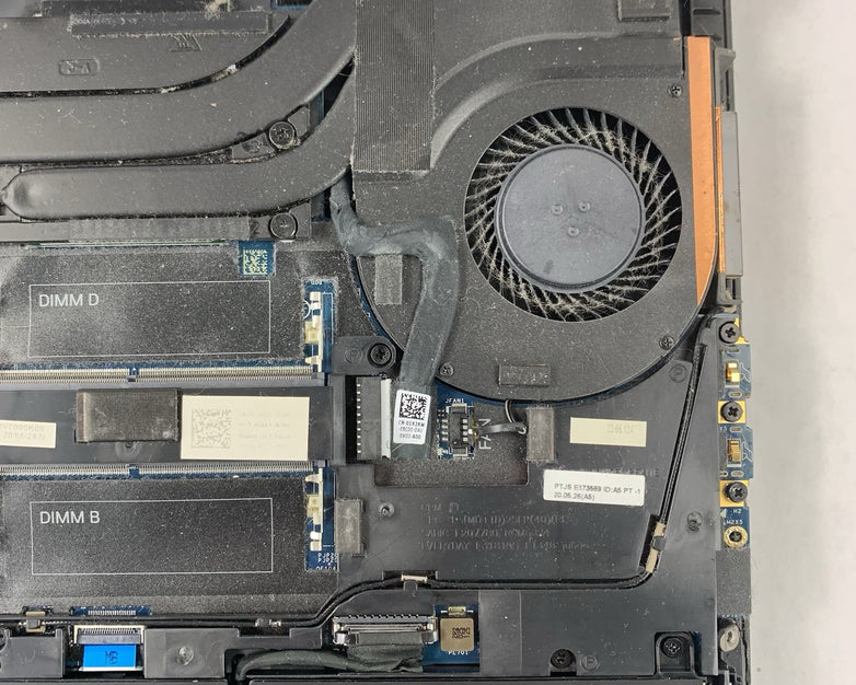 Dell Precision 7550 15.6'' Intel i7-10750H 2.6 GHz 32 GB Ram No OS No HDD