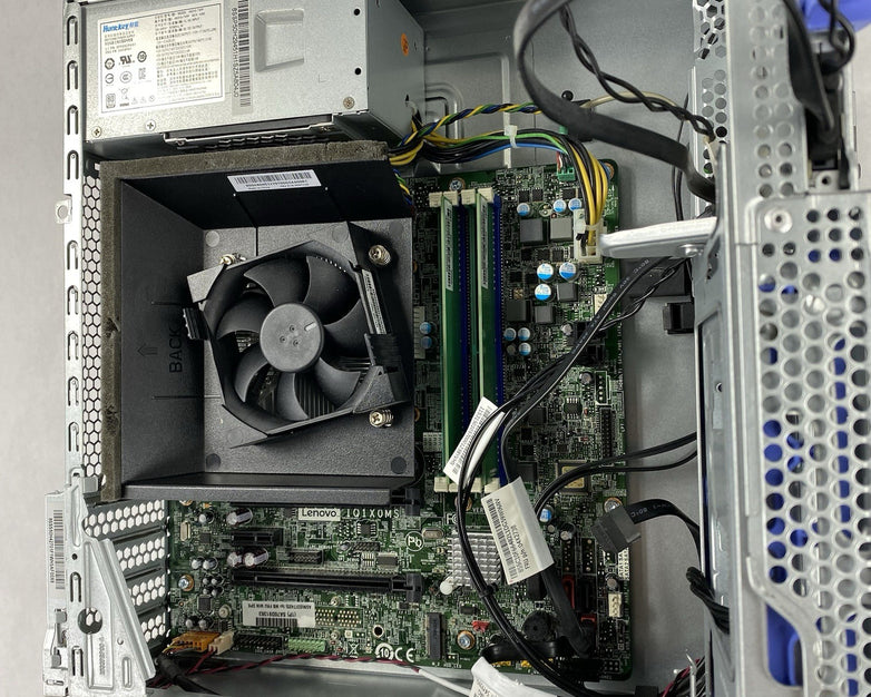 Lenovo ThinkCentre M900 SFF Intel Core i5-6500 3.2GHz 8GB RAM No HDD No OS