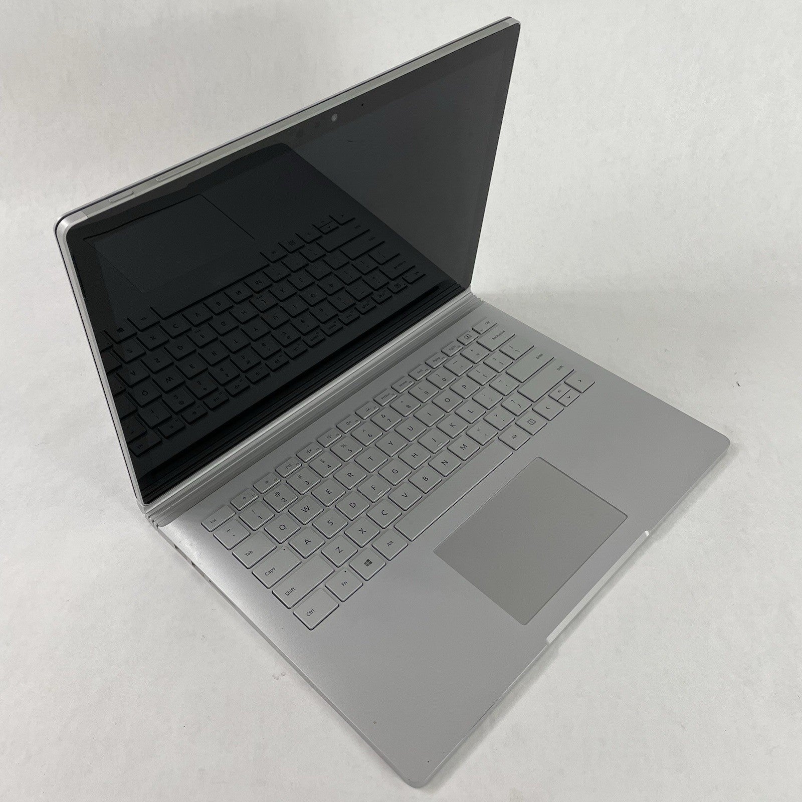 Microsoft Surface Book 2 13.3" i7-8650U 1.90 GHz 8 GB RAM 256 GB SSD Win110