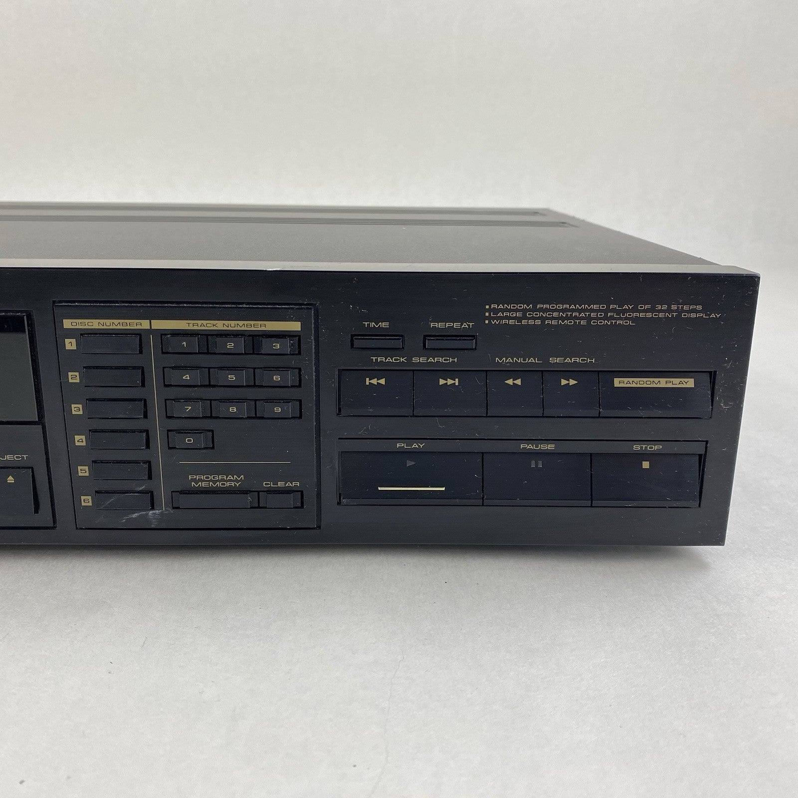 Pioneer PD-M60 Multi-Disc Compact Disk Player No Remote Tested