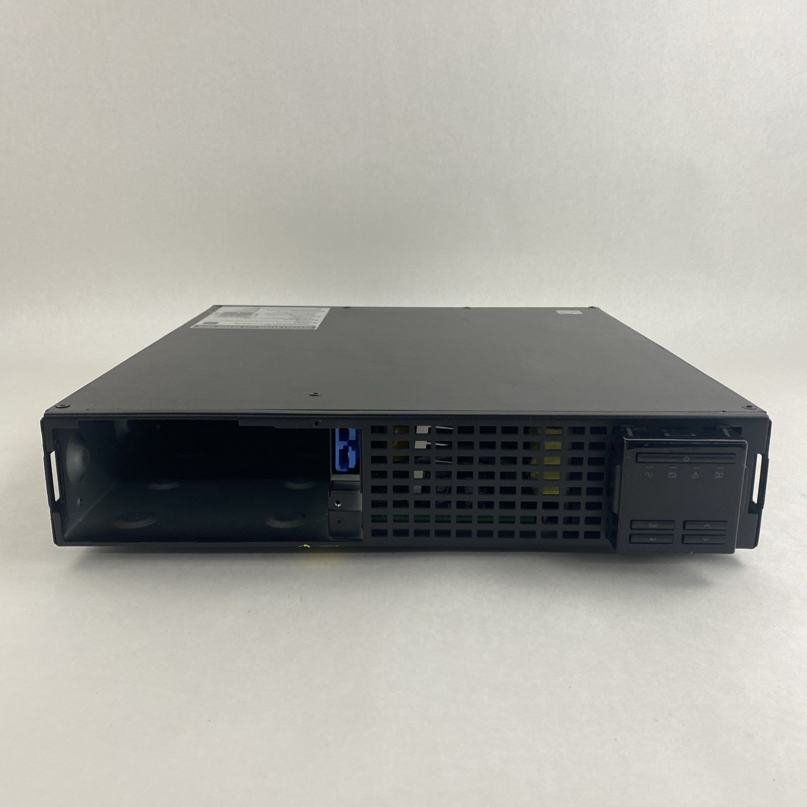 APC SMX1500RMZUNC Smart-UPS X 1500 Rackmount No batteries No Faceplate 8 Outlet1