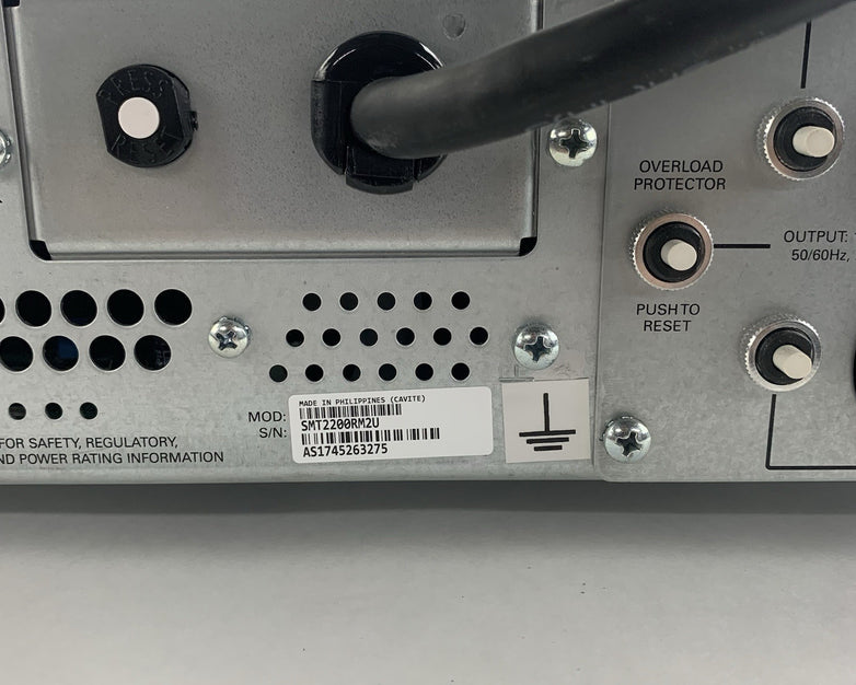 APC SMT2200RM2U Smart-UPS 2200VA Power Backup Tested No Face Plate No Batteries