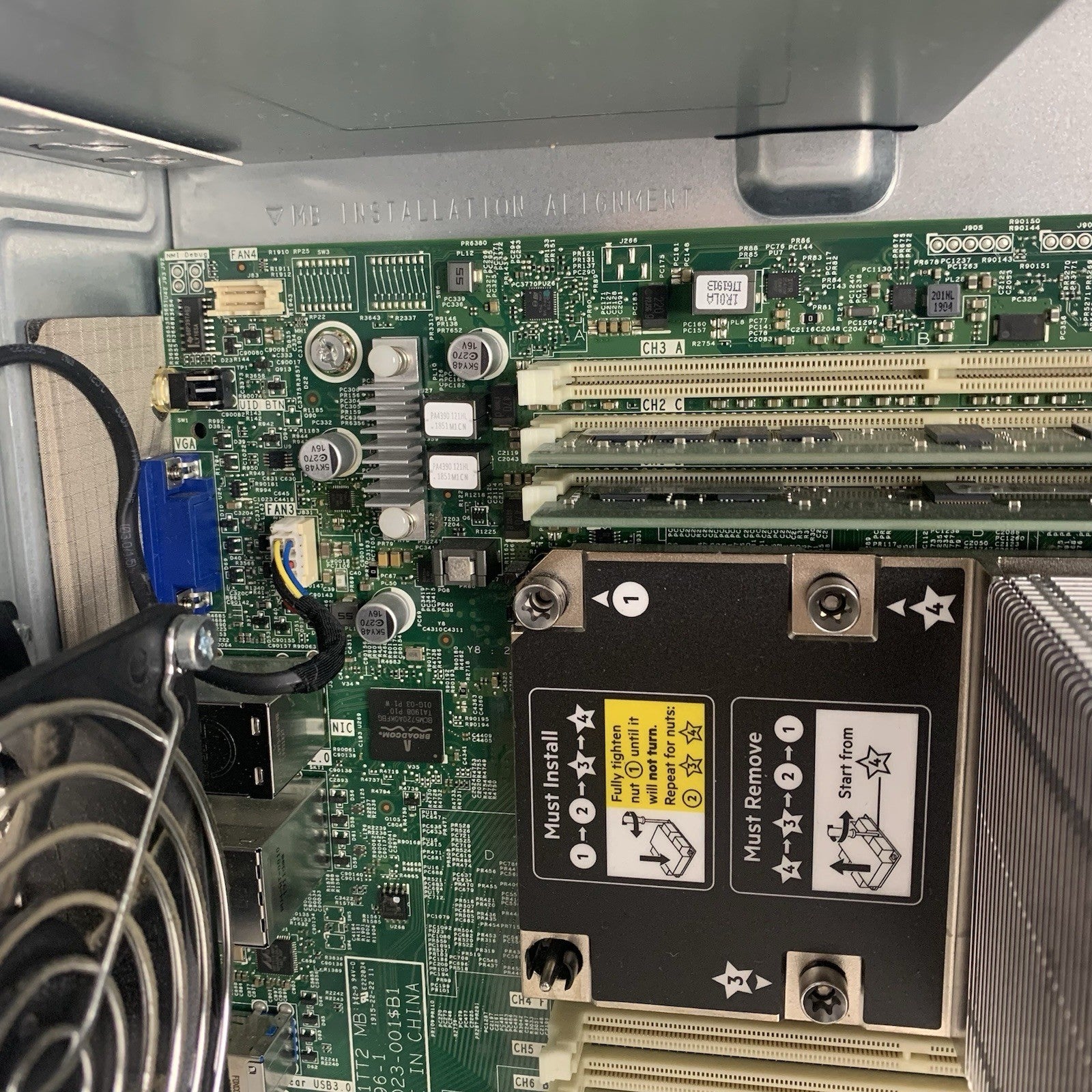 HP ML110 Gen10 8xSFF Server 1x Bronze 3104 1.7 GHz 24 GB Ram No HDD No OS17
