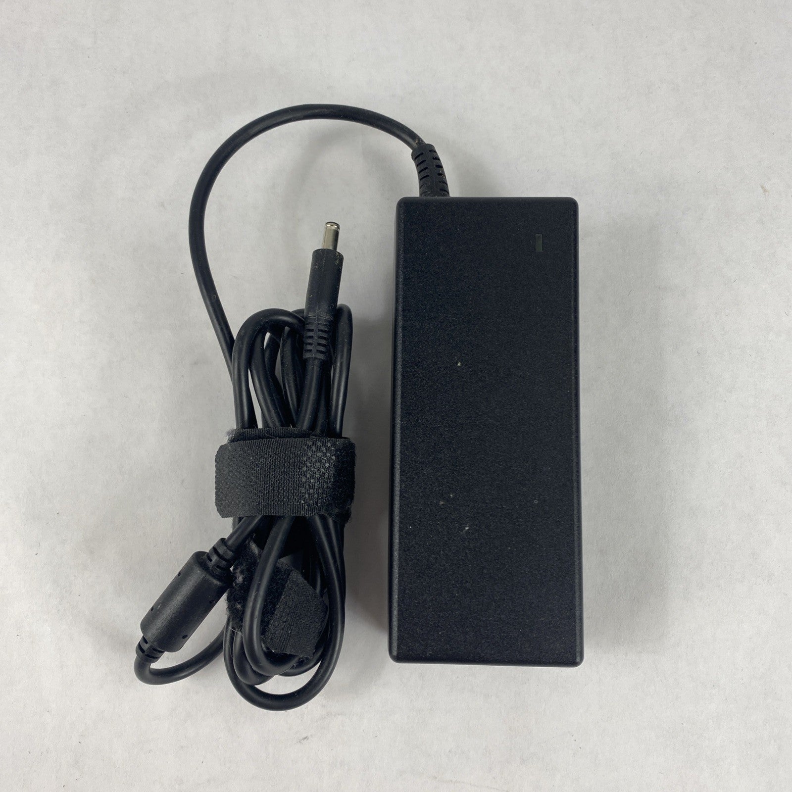 Dell LA90PM111 90W AC Adapter Mix Lot of 4 With HA90PM190 No Power Cord1