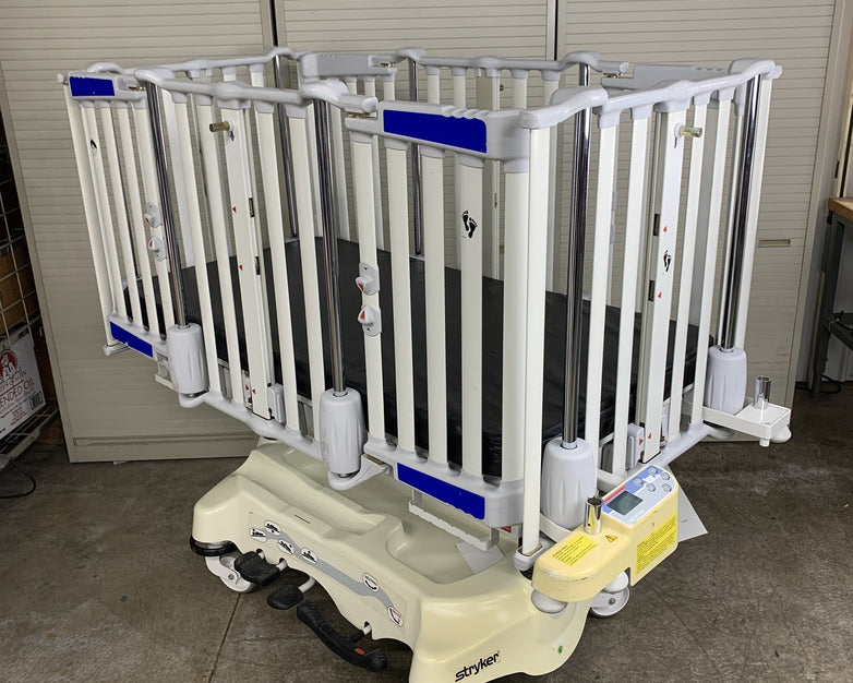 Stryker Cub FL19H Pediatric Crib with Mattress No Handles on Doors