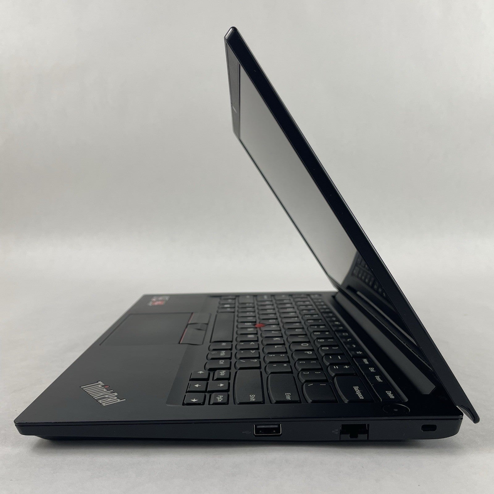 Lenovo ThinkPad E14 Gen3 14" Ryzen 5 5500U 2.1GHz 8GB RAM No SSD/OS/AC/Bat READ3