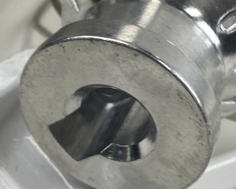 2005 KitchenAid KSM150 5 Quart Stainless Mixing Bowl With Attachments