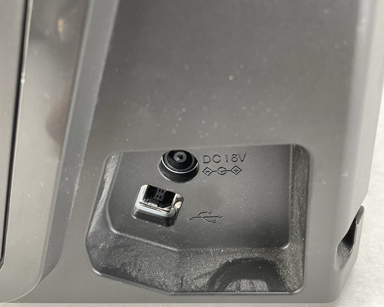 Canon ImageFormula DR-C125 Color Duplex Scanner M111081 w/ AC Adapter Untested