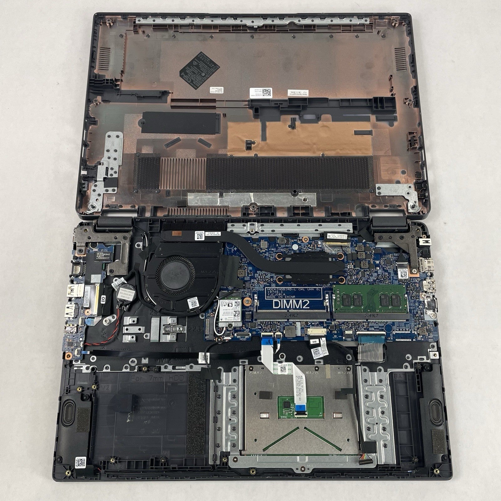 Dell Latitude 3510 15.6" i7-10510U 1.80 GHz 8 GB RAM No SSD/OS/AC/Batt15