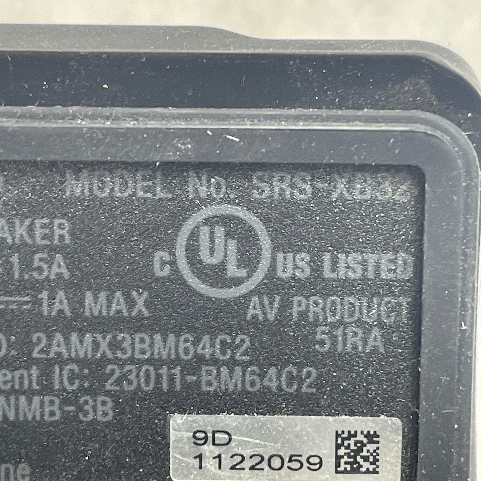 Sony SRS-XB32 Tested No Charging Cable7