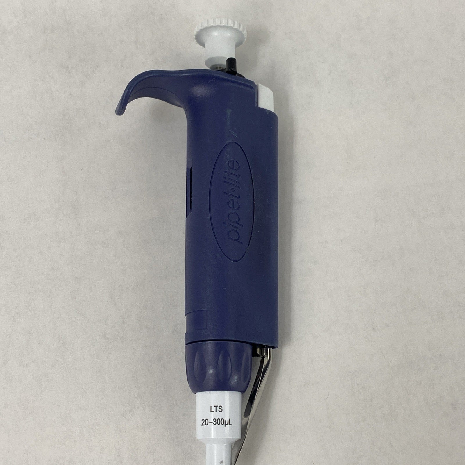 Rainin Pipetlite L300 LTS 20-300 µL Single Channel Handheld Manual Pipette2