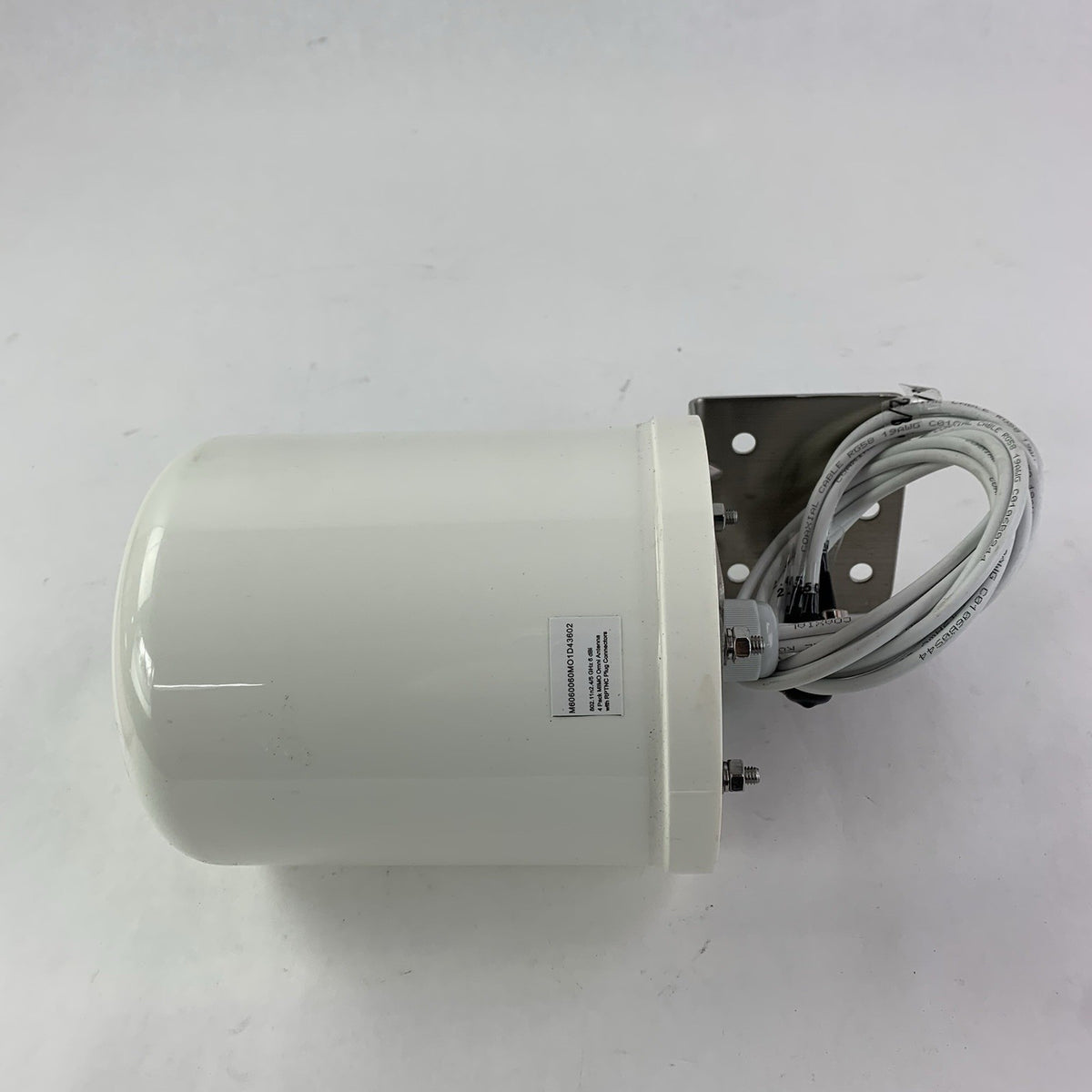 Ventev M6060060MO1D43602 2.4/5 GHz 6 dBi Mimo Omni Antenna - Untested3