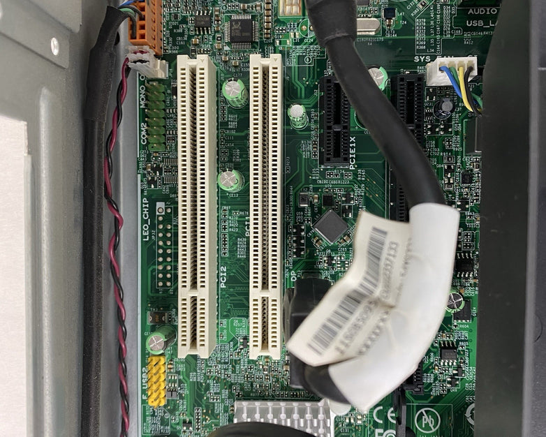 Lenovo ThinkCentre M92p SFF Intel Core i7-3770 3.4GHz 4GB RAM No HDD No OS