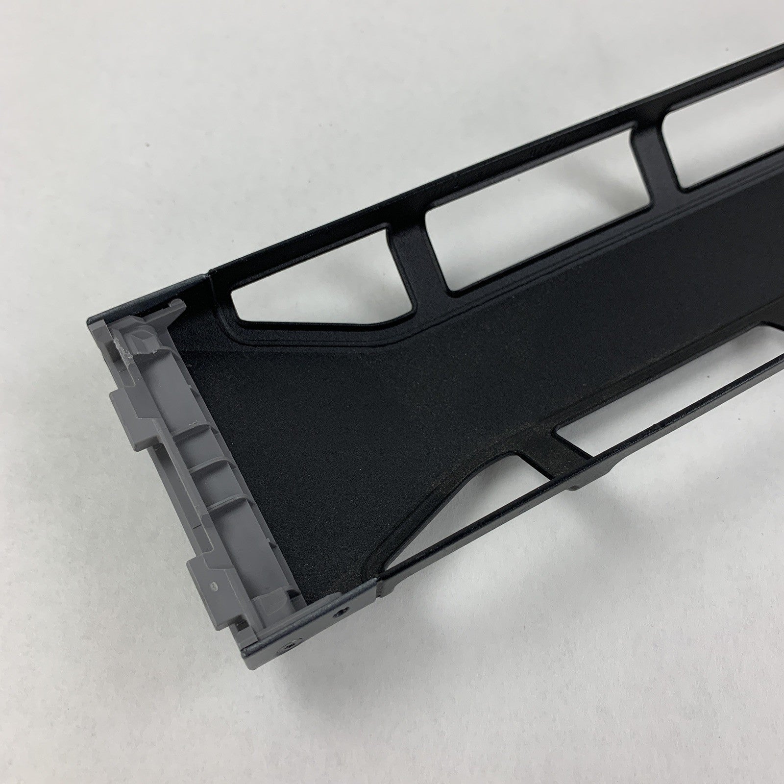 Dell TFV72 PowerEdge R510 R515 R520 R720 R720xd R730 R820 Front Bezel w/ Key
