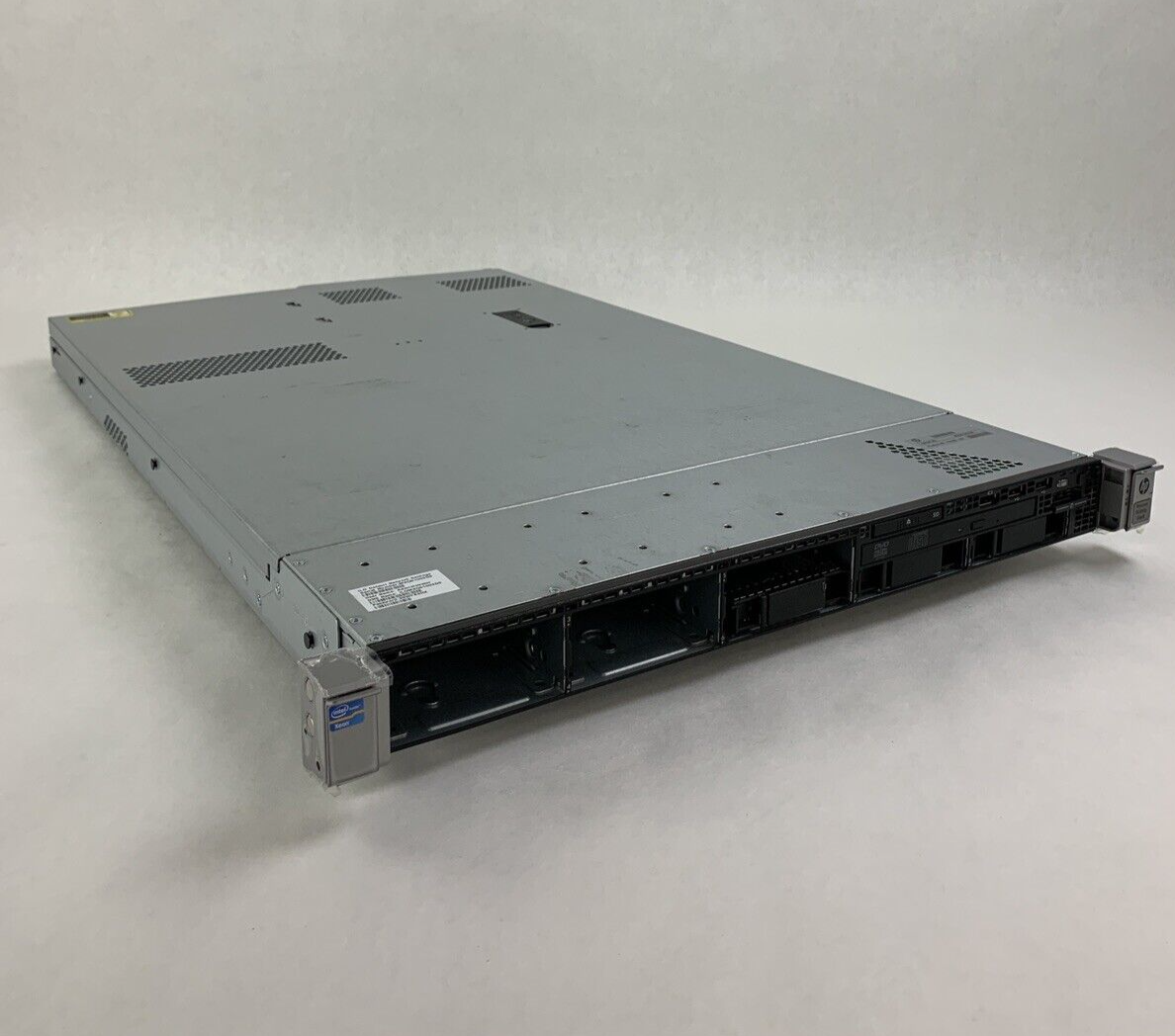 HP ProLiant DL360p Gen8 Xeon E5-2609 V2 2.5 GHz 8 GB RAM No OS No HDD
