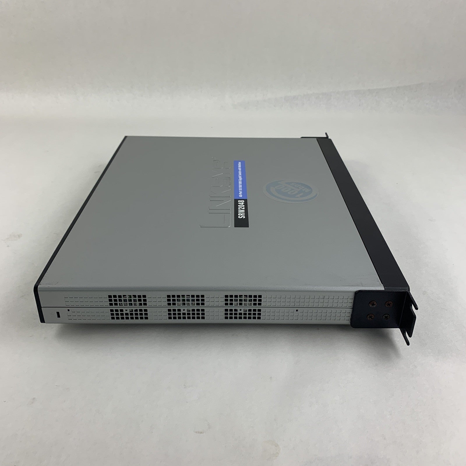 Linksys SRW2048 48 Port 10/100/1000 Gigabit Switch Tested Reset