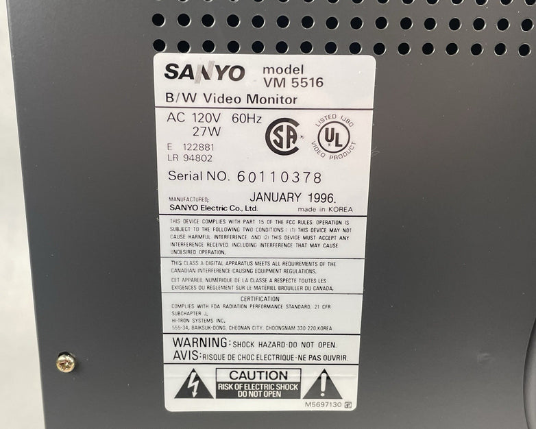 Sanyo VM 5516 Vintage B&W CRT 1997 16''