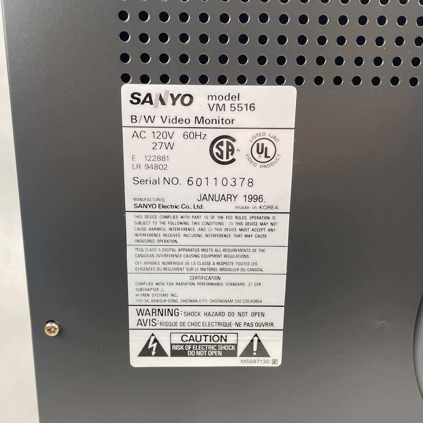 Sanyo VM 5516 Vintage B&W CRT 1997 16''9