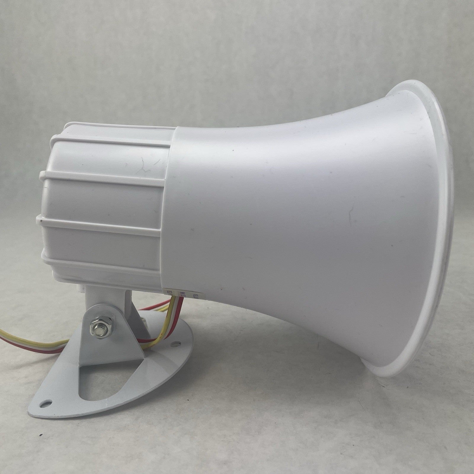UltraTech IM-SS15 Siren Alarm Horn Speaker 15W 6VDC - 12VDC Lot of 24