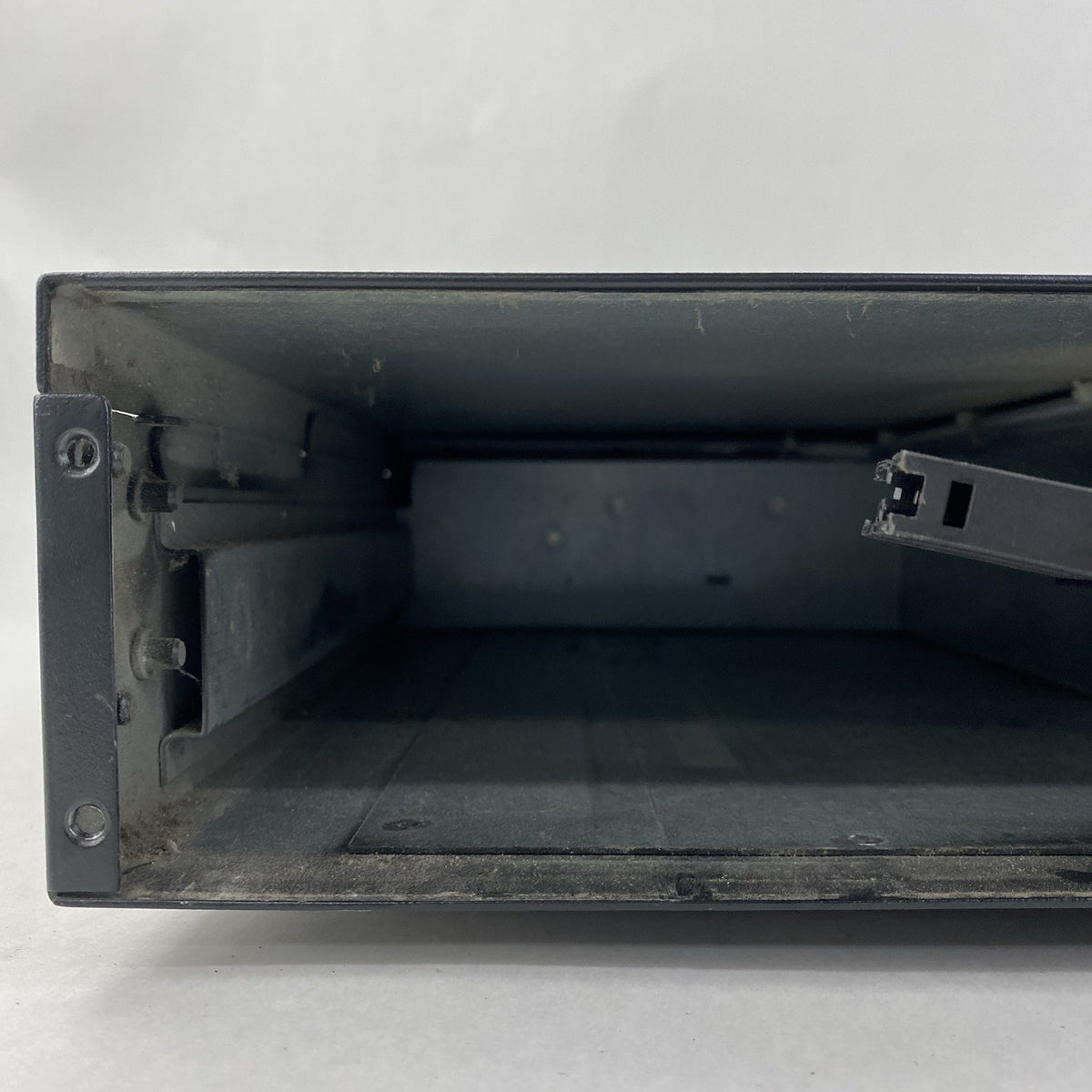 Vertiv Liebert GXT4-1500RT120 Battery Backups Tested - No Batt Ears Card16