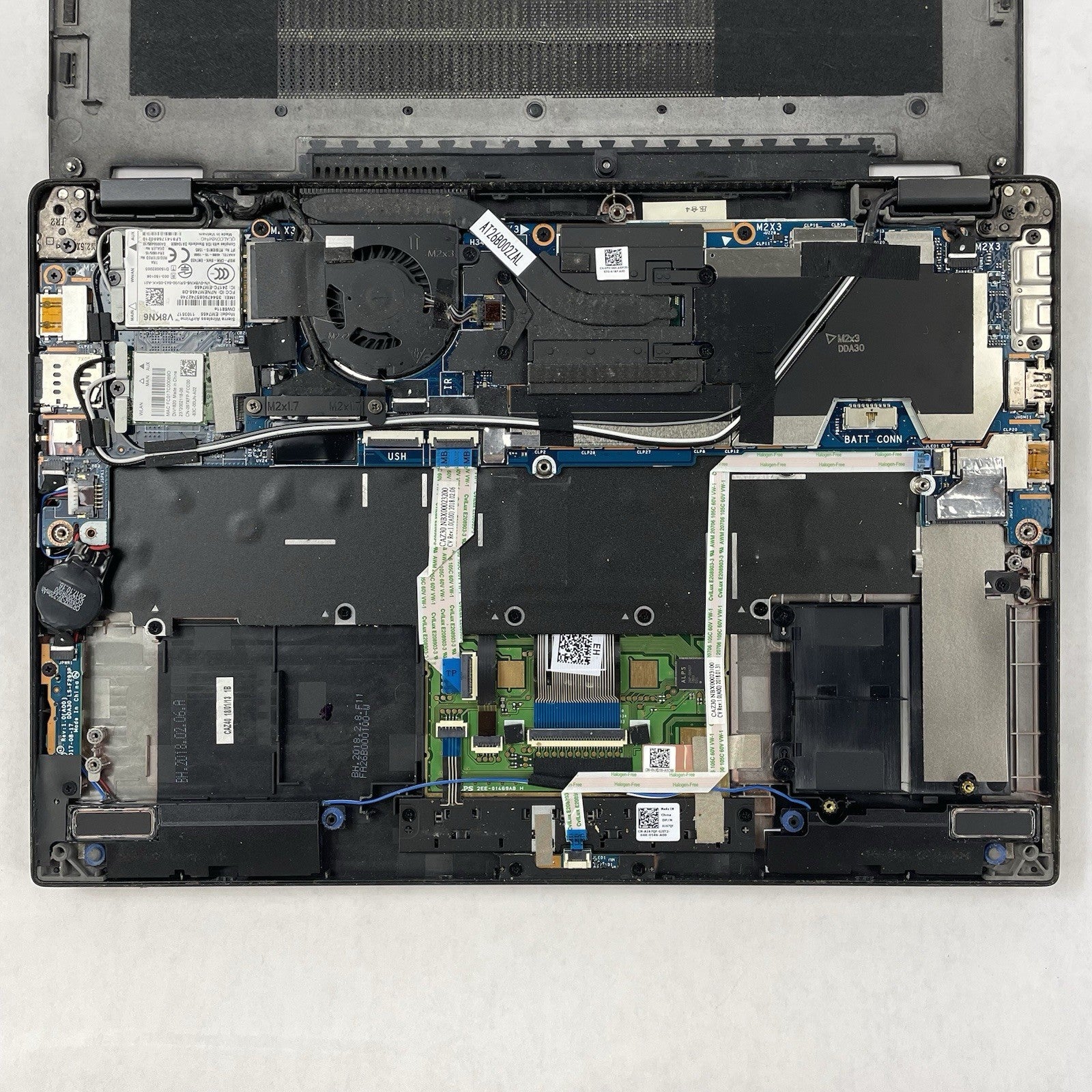 Dell Latitude 7390 2 in 1 13.3" Touch i3-7130U 2.70 GHz 4 GB RAM No SSD/OS/Batt18