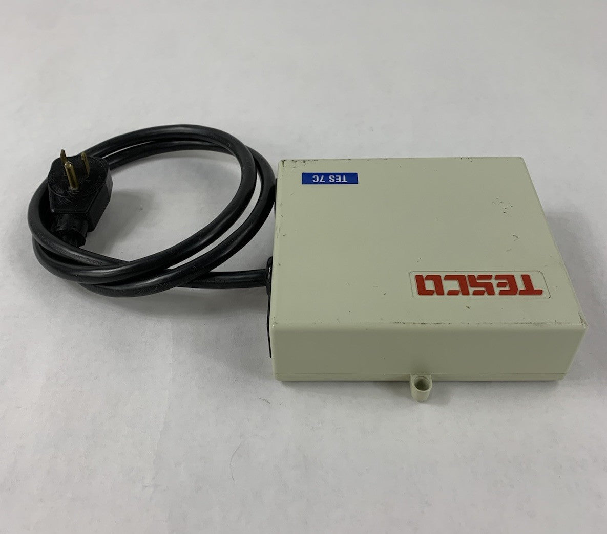 Tesco TES 7C Transient Voltage Surge Suppressor3