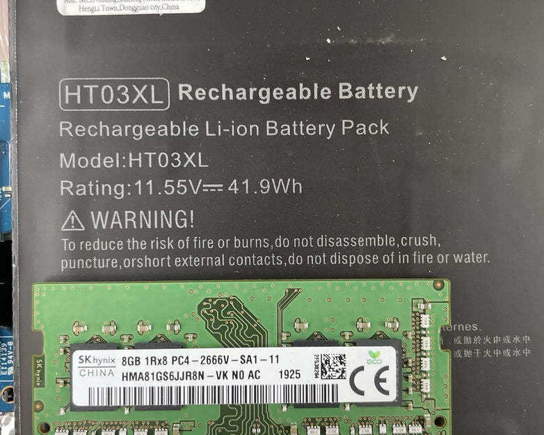 HP 15-da0046nr 15.6" i3-7020U 2.30 GHz 8 GB RAM No SSD No OS - Bad Bottom