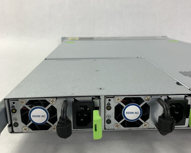 Cisco UCSC-C220-M3S V01 Xeon E5-2609 2.40 GHz  32 GB RAM No OS No HDD