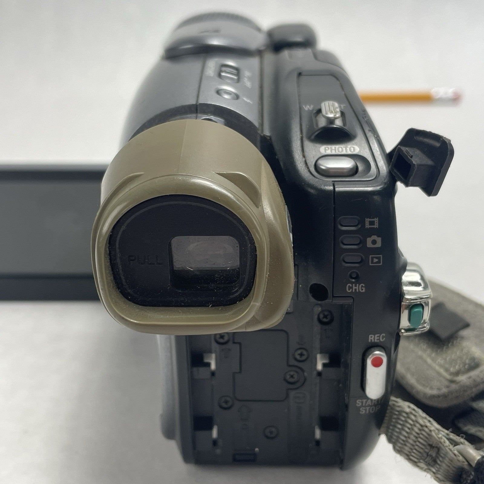 Sony Handycam DVD Camcorder DCR-DVD4034