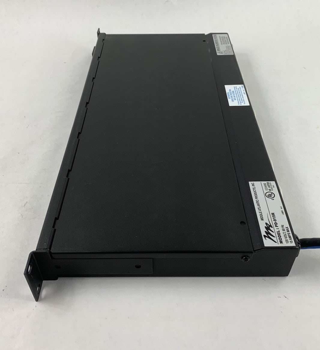 Middle Atlantic Products PD-915R 120V-15A-60Hz 8-Port Rackmount Power Center6