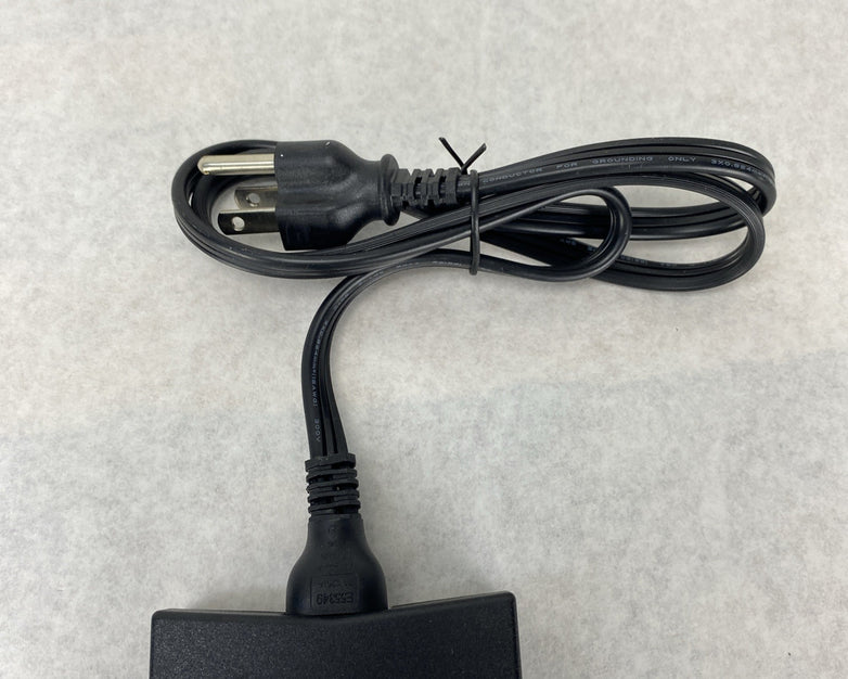 Dell HA130PM160 7.4mm 19.5V 6.7A 130W AC Power Adapter P7KJ5 (Lot of 6)