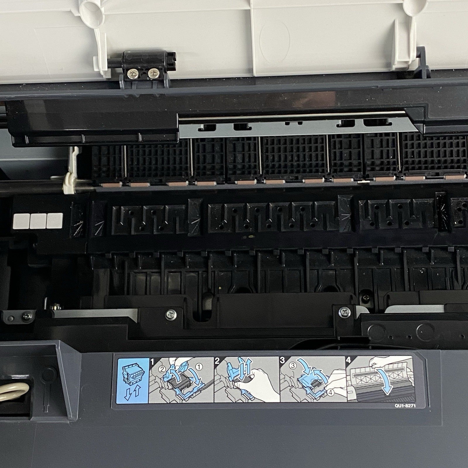 Canon IPF765 Printer Colortrac SmartLF Ci40 ViewSonic VS12666 LCD Touch Display18