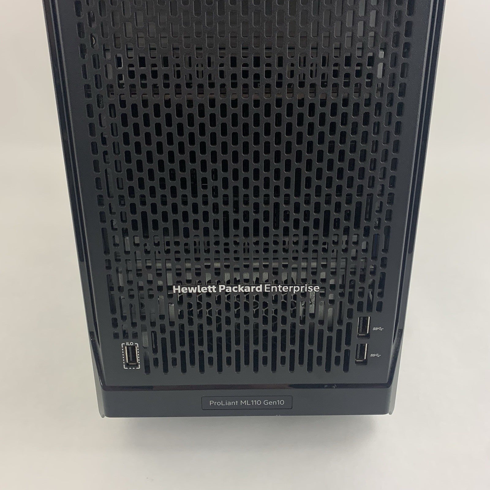 HP Proliant ML110 Gen10 Server 1x Silver 4210R 2.4 GHz 32 GB Ram No HDD No OS2