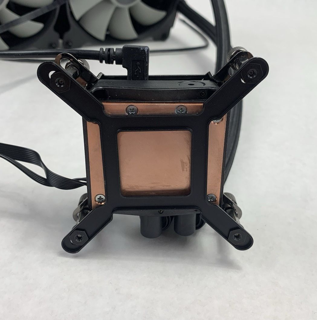 Corsair Hydro Series CW-9060026-WW Liquid Cooler Radiator w/ Fans