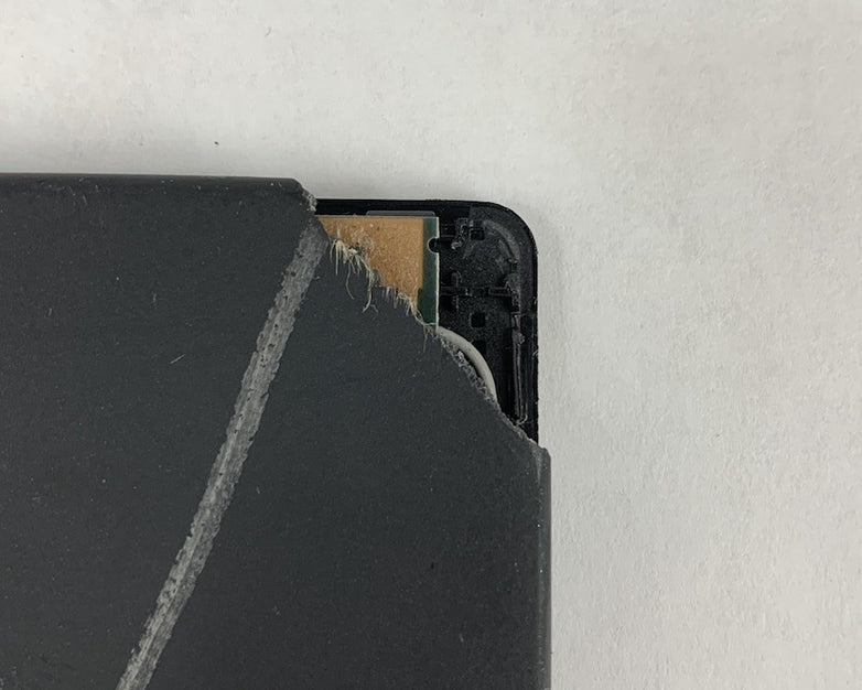 Lenovo Thinkpad T14 Gen 2 14" FHD 1920x1080 Non-Touch Screen - Cracked Corner