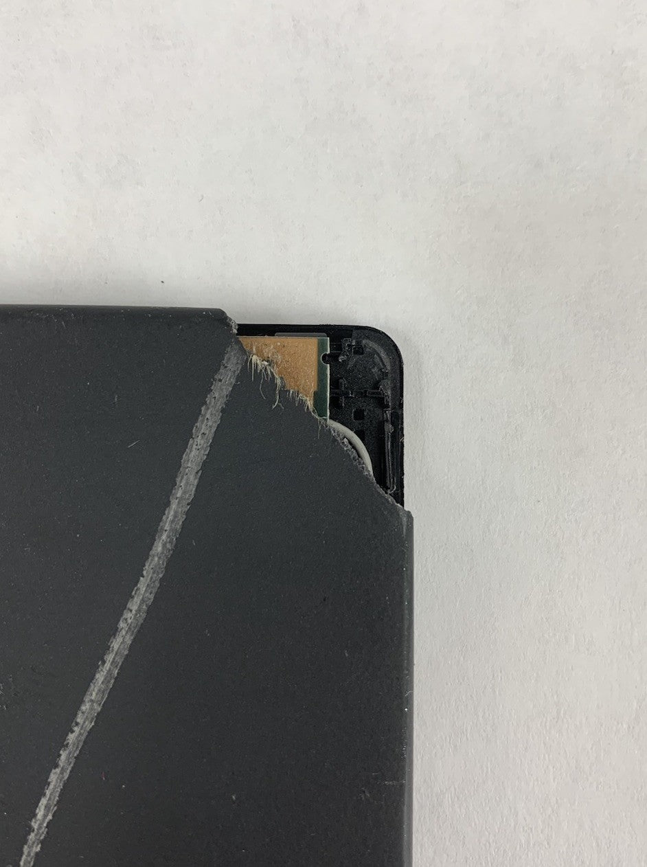 Lenovo Thinkpad T14 Gen 2 14" FHD 1920x1080 Non-Touch Screen - Cracked Corner10