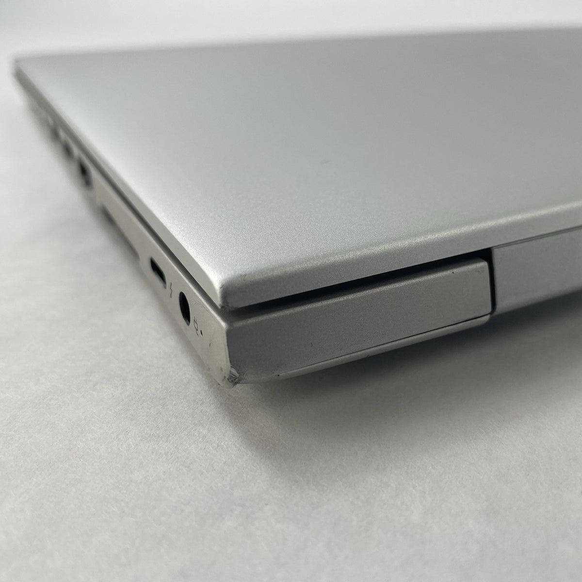 HP EliteBook 850 G6 15.6" i7-8665U 1.90 GHz 16 GB RAM No SSD/OS/AC - Corner10