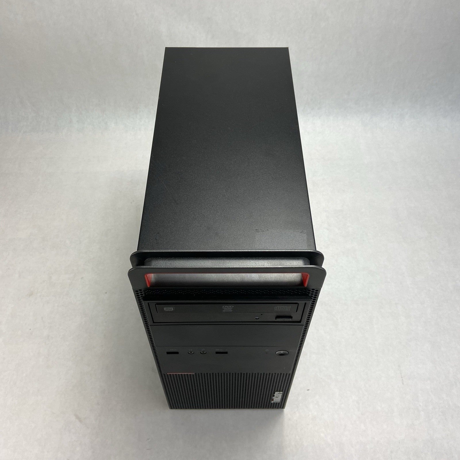 Lenovo ThinkCentre M900 MT Intel Core i5-6500 3.2GHz 8GB RAM No HDD No OS2