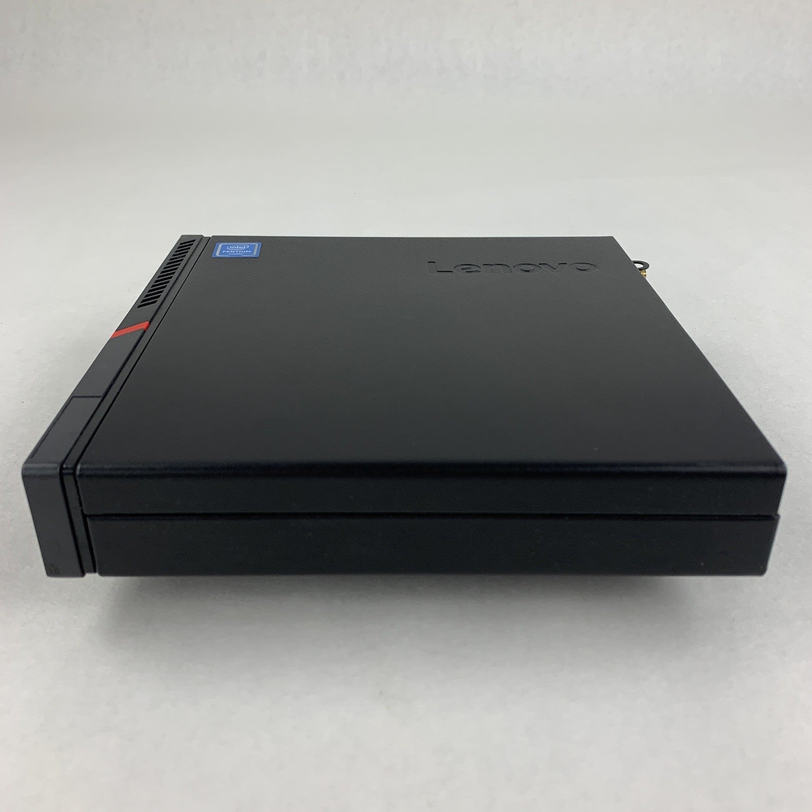 Lenovo ThinkCentre M600 Micro Pentium J3710 1.6 GHz 8 GB RAM No HDD No OS No AC