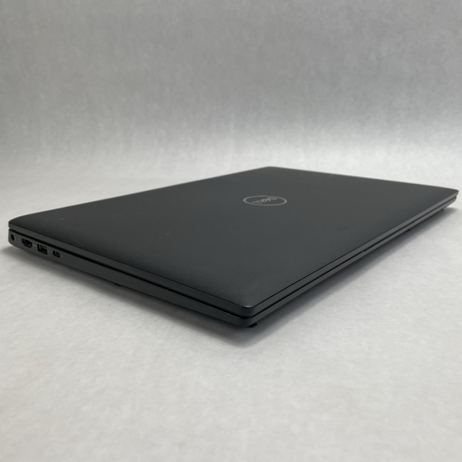 Dell Latitude 3520 15.6" i5-1135G7 2.40 GHz 8 GB RAM No SSD/OS/AC - Worn Keys12